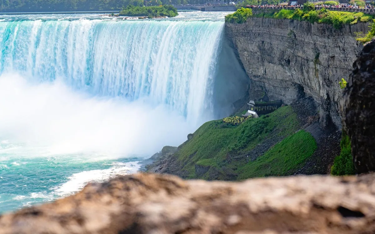 The Horseshoe Falls seen from the deck of a boat in the basin below them